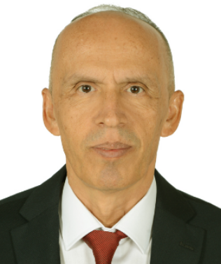 PROFESÖR ZEKİ USLU